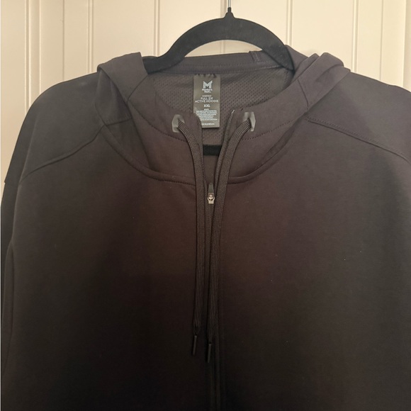 Men's Black Full-Zip Hooded Jacket by - Picture 2 of 4